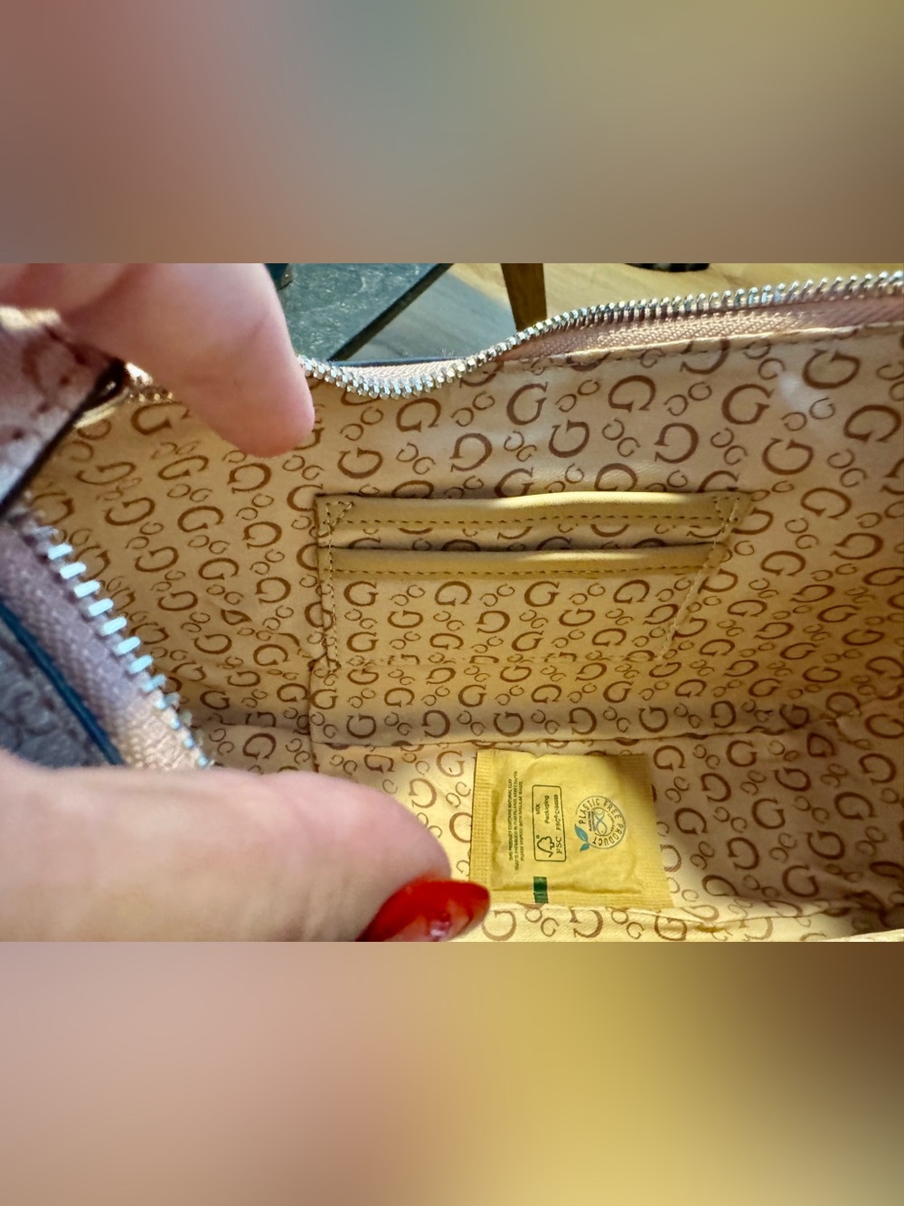 NWT GUESS Blush Pink Monogram Shoulder Bag with Chain Strap “Havanna” - Picture 5 of 7